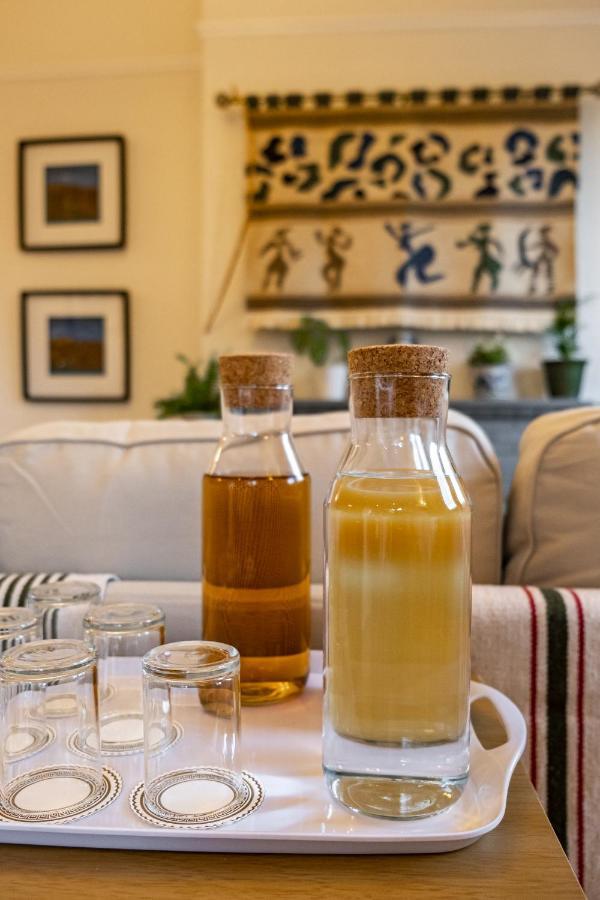 ベトウス・ア・コーエド Glyntwrog House Bed & Breakfast エクステリア 写真